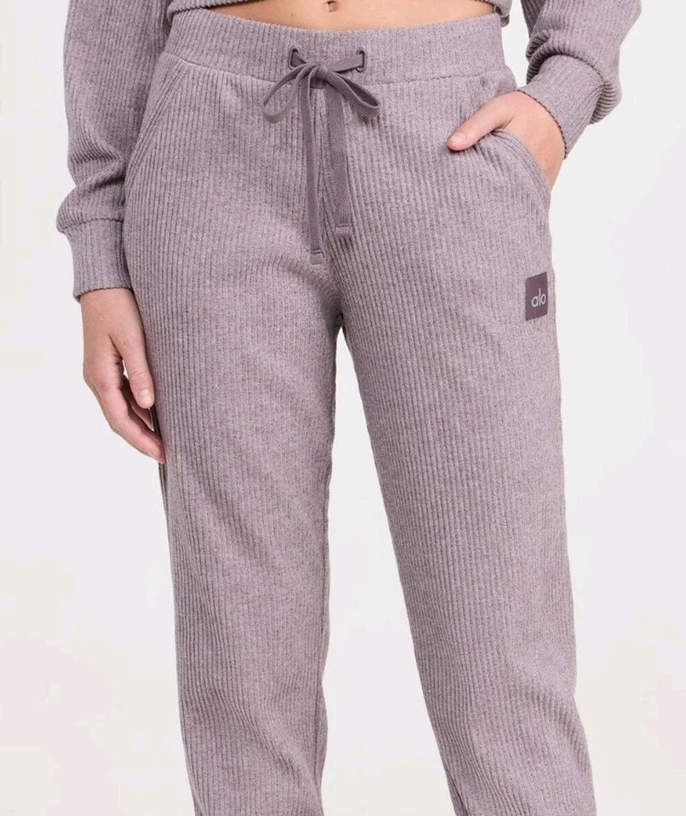 Alo Yoga Muse Ribbed-Knit Sweatpant Joggers Heather Purple Large Athletic Lounge